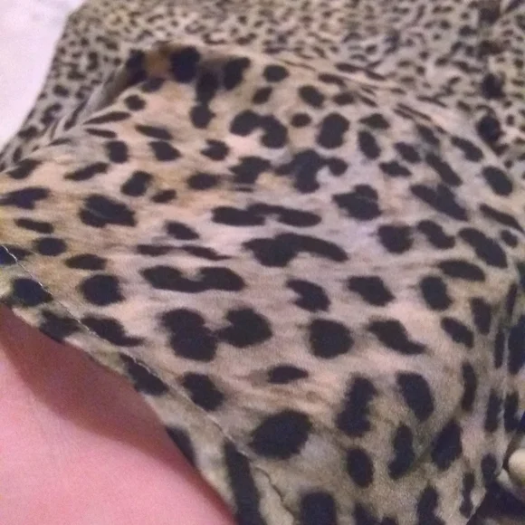 Cupcakes and Cashmere Spaghetti Strap Leopard Print Button Up Top - Picture 11 of 16